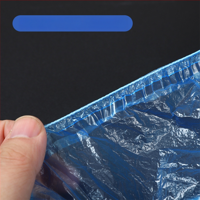 Jednorázové hrubšie návleky na topánky pre vnútorné použitie, protišmykové a odolné voči opotrebeniu, z plastu PE/polyetylén