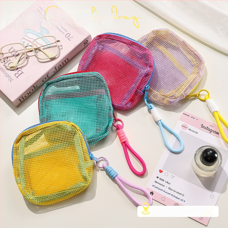 Meigikott nailon- ja polüestrist võrgustruktuuriga, kuubikujulise vormi, mitmekülgne, reisidele ja igapäevaseks kasutamiseks