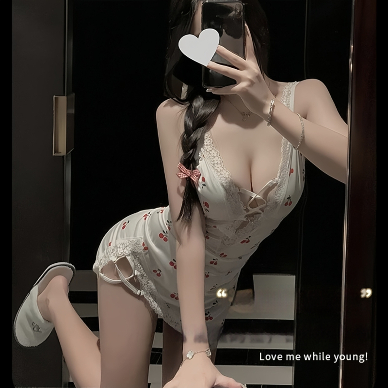 Čipkový polyesterový nočný set v štýle uniformy s hlbokým V výstrihom, na hranie rolí