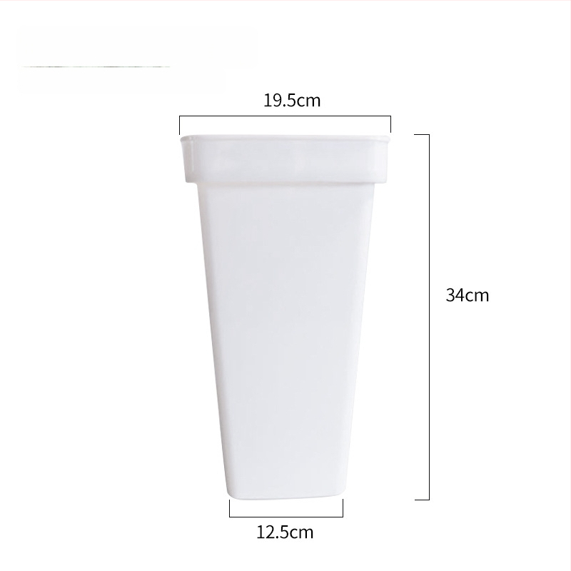 Plastový kvetináč s hrubšími stenami pre floristické aranžovanie, odolný voči korózii, vstrekované prevedenie, na stolné použitie