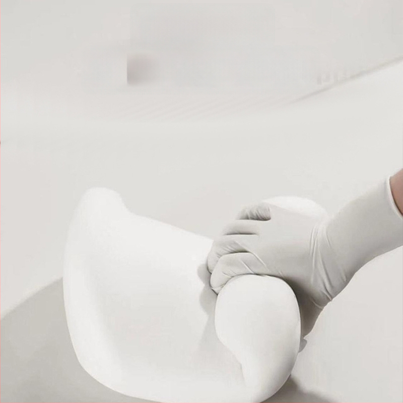 Automobiļa galvas balsta un jostas atbalsta komplekts ar atmiņas putām