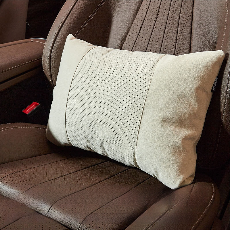 Universālais auto galvas spilvens ar jostas atbalstu, perforēta samta virsma, bio fleece pildījums, visu sezonu, pielāgojams