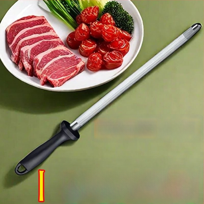 Tyč na ostrenie nožov – nerezová oceľ, ostrenie nástroj, moderný minimalizmus (uvedená v roku 2024)