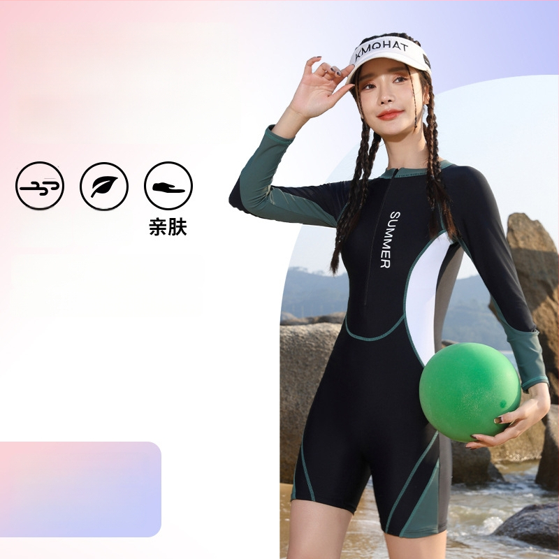 Dámske jednodielne plavky — rýchlo schnúce, dlhý rukáv, jednotný vzor, vysoká elasticita, výstelka na hrudník bez kovovej podpory, 88% polyester, podšívka 100% polyester, 230 g/m2, vhodné pre fitness a vodné športy