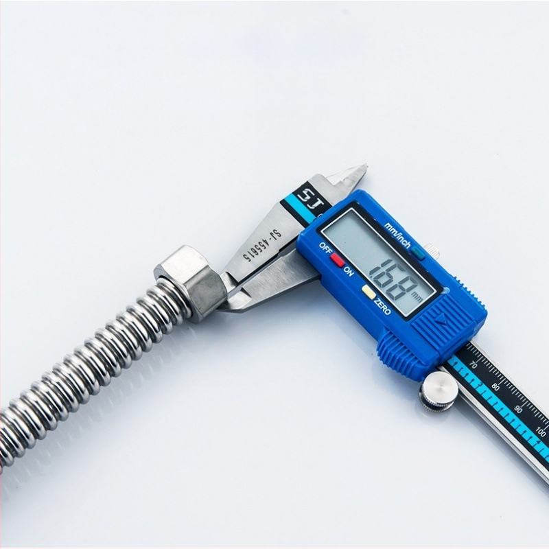 304 nerezová oceľová gofrovaná hadica pre prívod vody na sprchu a práčku — zabudovaná inštalácia do steny, 1.0 MPa, normálna teplota, proti úniku, značka Jinhong