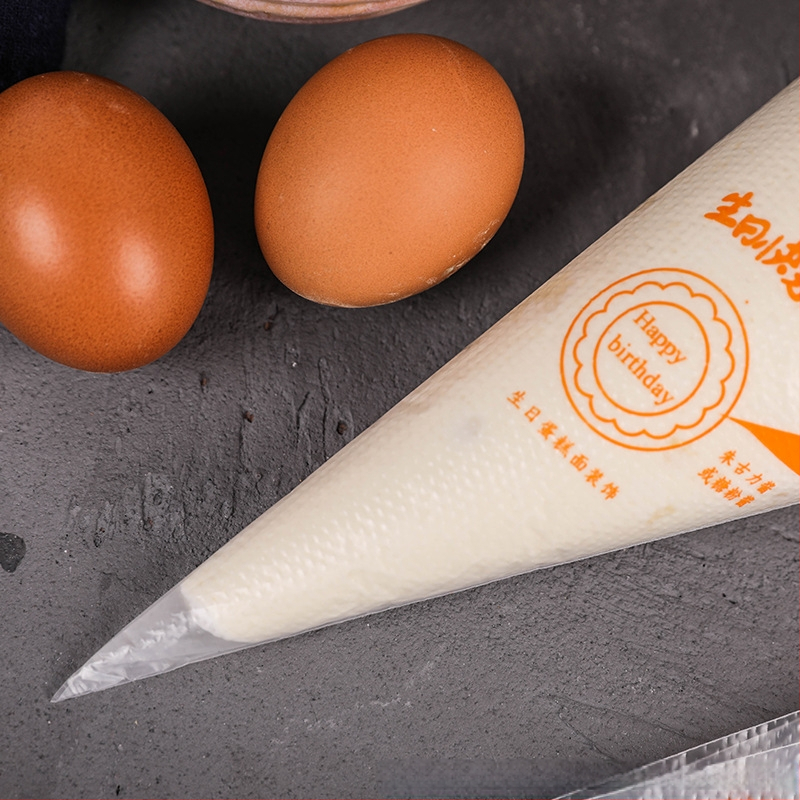 Kepimo maišelių rinkinys su 50 plastmasinių antgalių kremams tortams — poliesteris, dekoravimo maišelių kategorija, stilius: 3 vielos