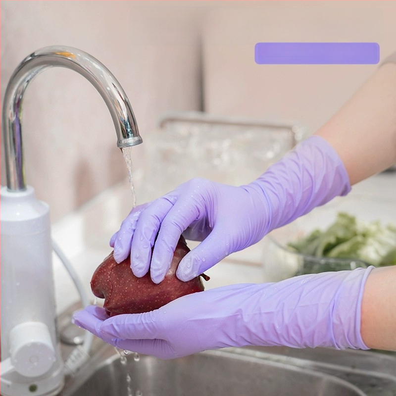 Nitrilové kuchynské rukavice – hrubšie, vodeodolné, jednorázové pre domáce upratovanie