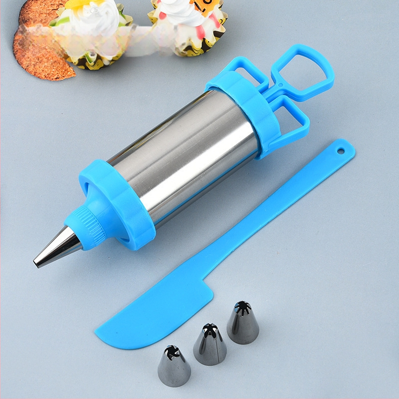 Dekorēšanas pistoles komplekts no nerūsējoša tērauda, ar ekstruderu cepumiem un cepumu formiņām tortes dekorēšanai, izlaists 2024.
