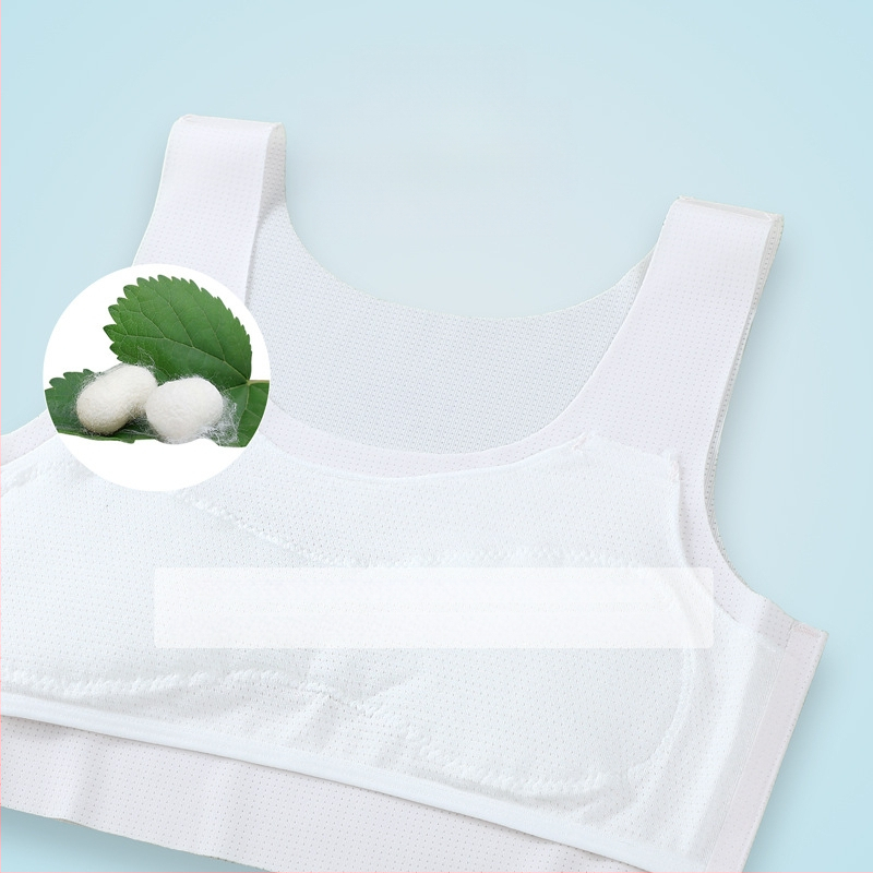 Bezšvový dievčenský podprsenka v štýle vesty, s plnými košíkmi; ultra tenké tvarované košíčky; hlavná látka nylon/spandex 50–70%; podšívka Mulberry hodváb (<30%); nastaviteľné dvojité ramienka; priedušný, tvarovanie chrbta, absorbuje pot, pohodlný
