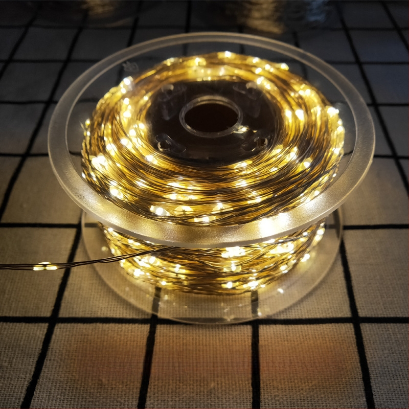 Vonkajší LED reťaz s meďaným vodičom, 1000 LED, 31V, IP44, napájanie zo zásuvky, model 19-3-19