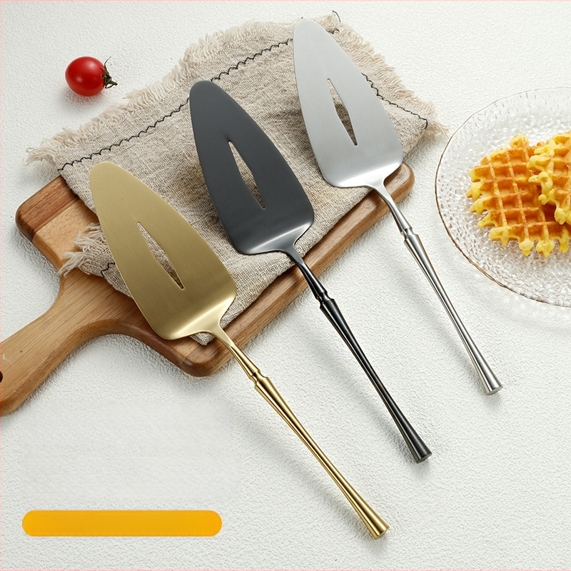 Trojuholníková lopatka na tortu, 304 nerezová oceľ, leštenie Hemp Wheel, moderný minimalistický štýl, jednofarebný vzor