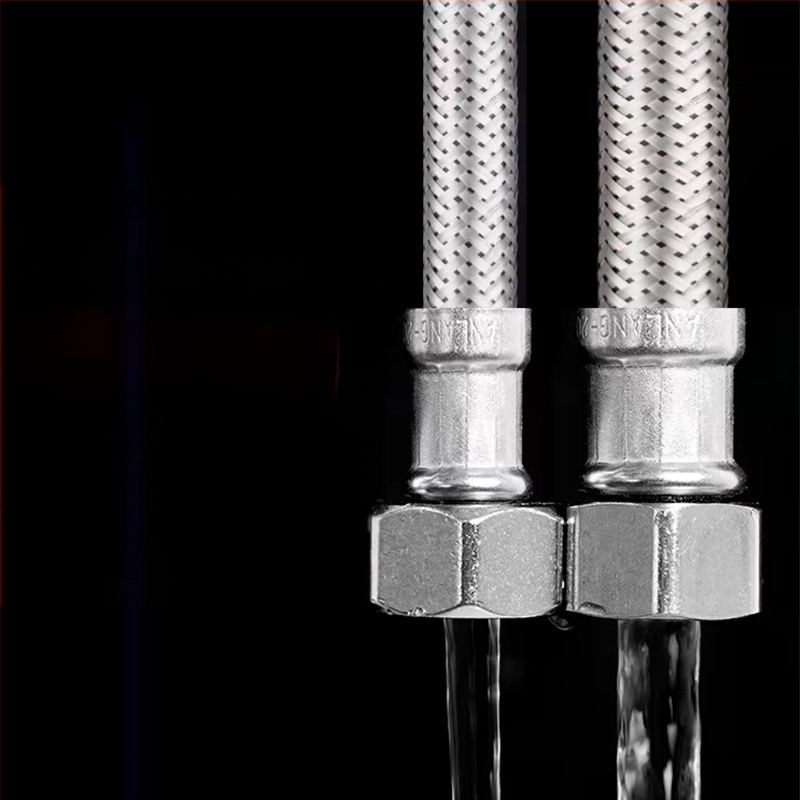 RG-08 kovová hadič z 304 nerezovej ocele pre vodovodný systém kúrenia, závitové pripojenie, menovitý tlak 1,6 MPa, 0–100°C