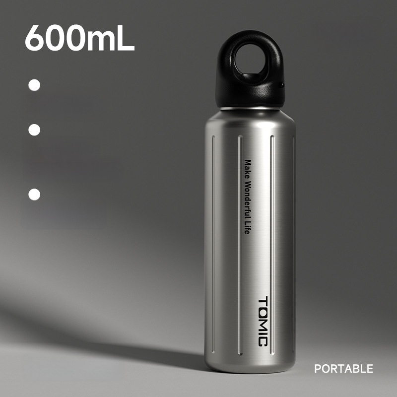 Tomic izolovaný pohár z nehrdzavejúcej ocele s bezšroubovým rýchlym otvorením, vnútorná 316, vonkajšia 304, izolácia 24–36 h, prenosný, gravírovanie laserom k dispozícii