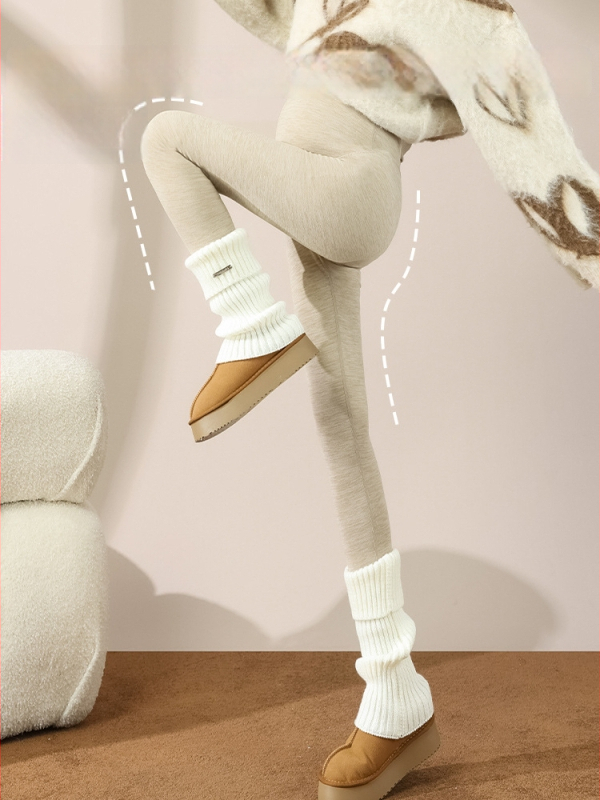 Tehotenské nohavice z kašmíru, 70–80% kašmír, dĺžka 9/10, úzky strih, teplé na zimu 2025