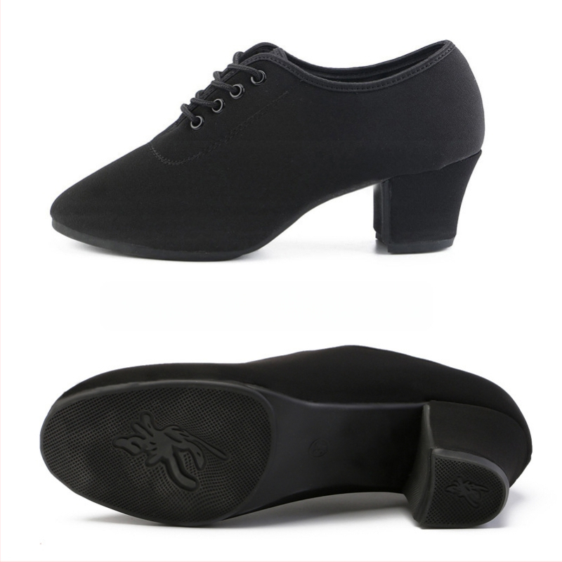 Sieviešu latīņu deju kurpes – vidēja papēdis, gumijas zole, augšdaļa no auduma, pieaugušām dejotājām