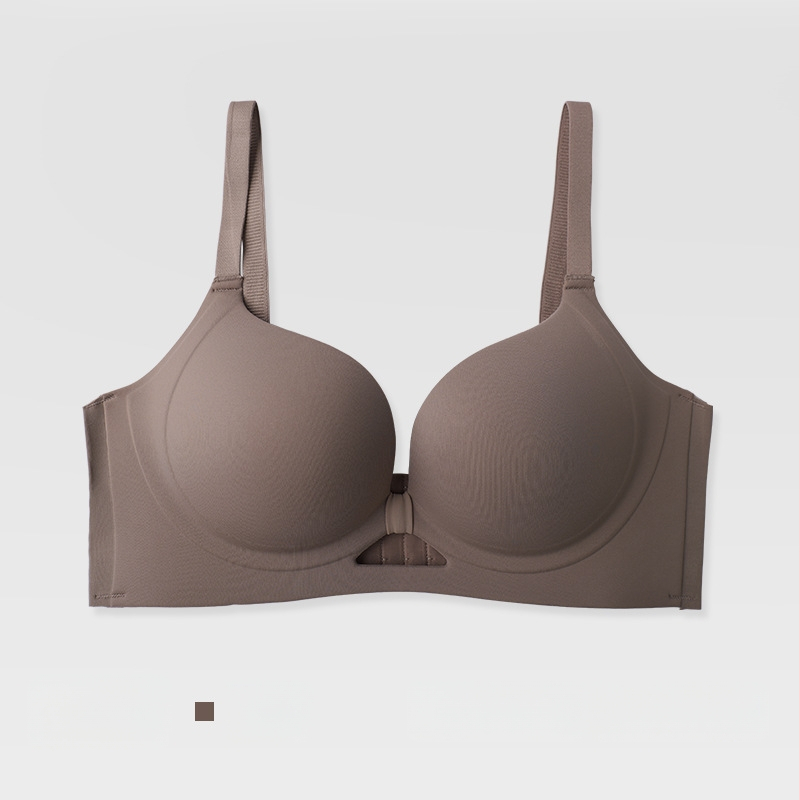 Nothing dámska podprsenka, 3/4 košík, bez drôtov, push-up, bezšvový dizajn, zadné zapínanie s 4 radmi háčikov, materiál nylon, podšívka 80–90% nylon, pevné dvojité ramienka, jar 2025