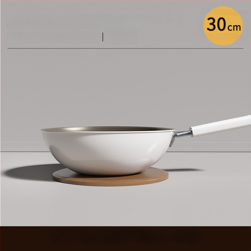 Wok s titanovým povlakom aplikovaným teplným striekaním, nepriľnavý, ploché dno, viečko z tvrdeného skla