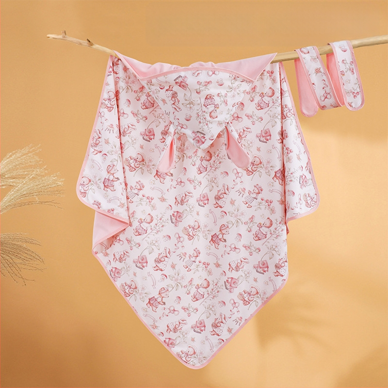 Новородено памучно квилтово одеяло, 100% памук, тегло до 0,5 кг, лято, карикатурен стил.