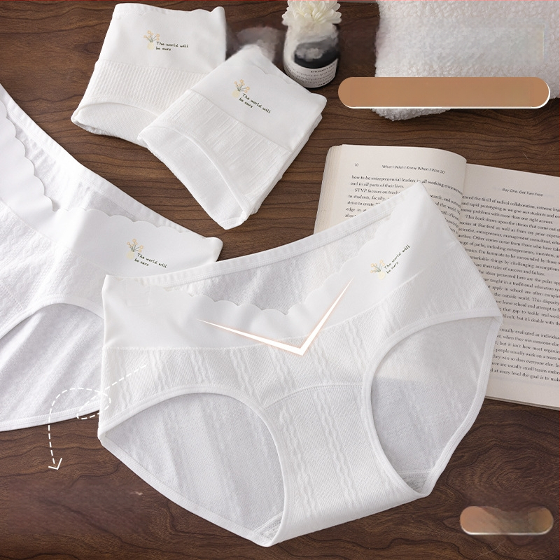 Nėščiųjų apatinių drabužių su žemu liemeniu, pilvo palaikymu; kvėpuojantys, antibakteriniai; pagrindinis audinys 95–100% medvilnė; tarpinė 100% medvilnė.