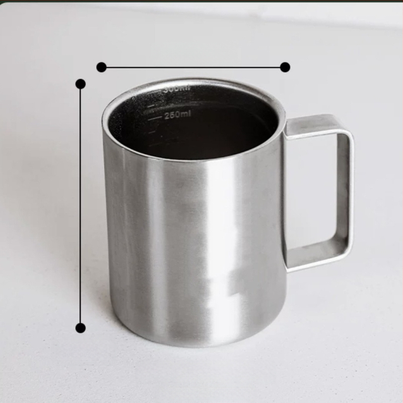 Nerezový hrnček s viečkom – dvojvrstvový izolačný cestovný hrnček