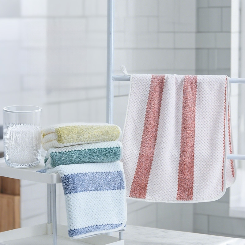 Кърпа с ананасова шарка на райета, удебелена, без памук, обшита, от суперфин влакна, 150D, тегло 80–100 g, кърпа за лице и за изсушаване на коса