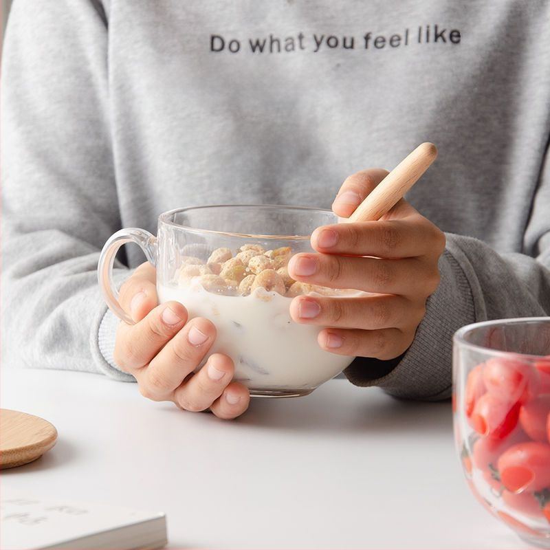 Γυάλινο μπολ πρωινού με καπάκι και λαβή για κουτάλι — κατάλληλο για γιαούρτι, βρώμη και γάλα; ανθεκτικό στη θερμοκρασία, κατασκευή πολλών στρώσεων