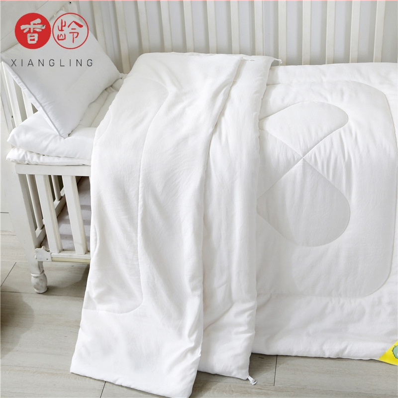 Detská trojčlenná súprava prikrývky s výplňou zo silkovej priadze na jar a jeseň, vhodné pre deti do 6 rokov, hmotnosť 0,55–1,0 kg