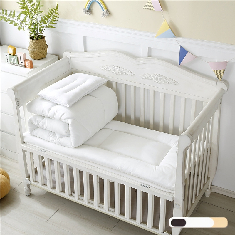 Detská trojčlenná súprava prikrývky s výplňou zo silkovej priadze na jar a jeseň, vhodné pre deti do 6 rokov, hmotnosť 0,55–1,0 kg