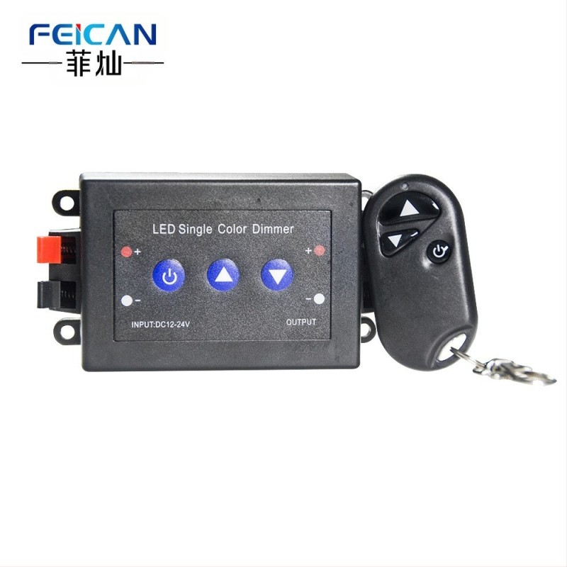 LED dimer do skrine s ručným otáčacím ovládačom, plynulé stmievanie 0–100%, DC 5V/12–24V, DC výstupná línia