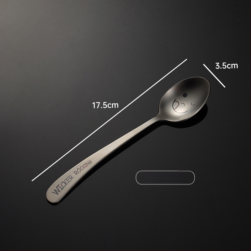 Sada príborov z 304 nerezovej ocele s laserovým motívom úsmevu a naklonenou rúčkou – lyžica, paličky a vidlička, kompletná sada s logom