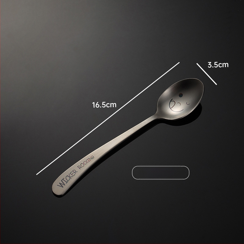 Sada príborov z 304 nerezovej ocele s laserovým motívom úsmevu a naklonenou rúčkou – lyžica, paličky a vidlička, kompletná sada s logom