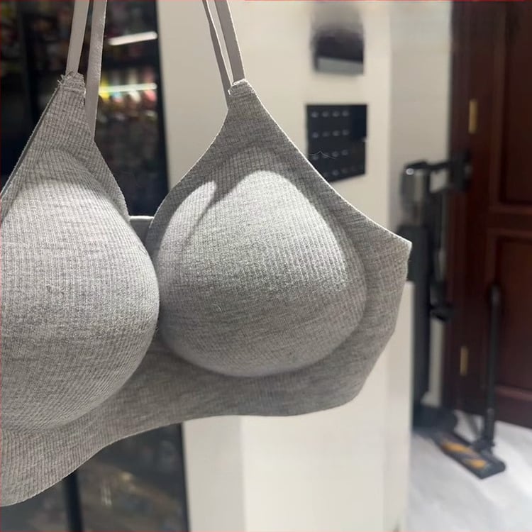 Японски стил подплатен безжичен памучен спортен сутиен, чашки тип триъгълник, без закопчаване