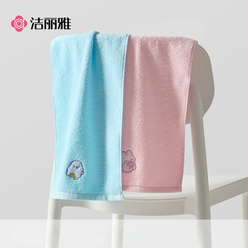 Grace Detský uterák z 100% bavlny, model W3820, 21 super mäkká priadza, výšivka a jacquard, hmotnosť pod 50 g, možná zákazková úprava