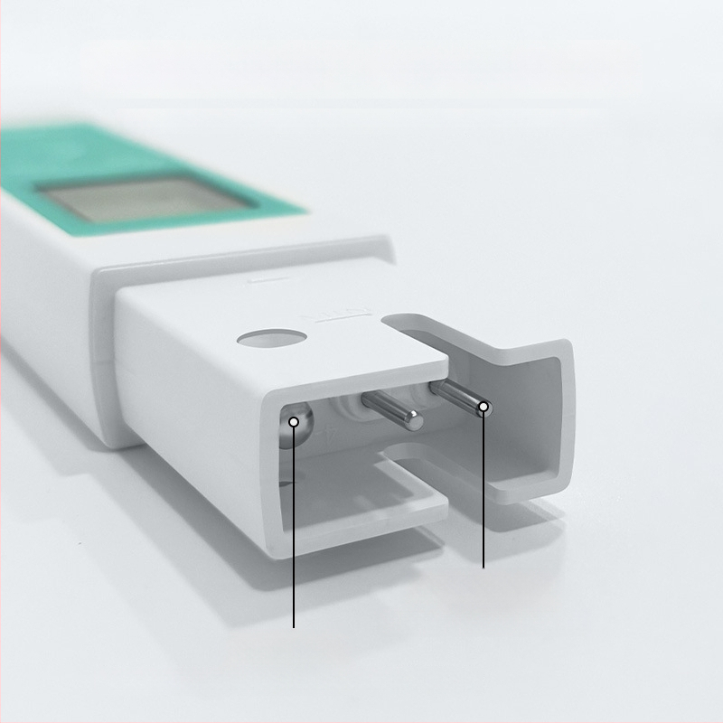 Prenosný TDS/EC merací prístroj na vodu — vysoká presnosť, rozsah 0–9990 ppm, presnosť ±1, rozlíšenie 1 ppm, napájanie 3V