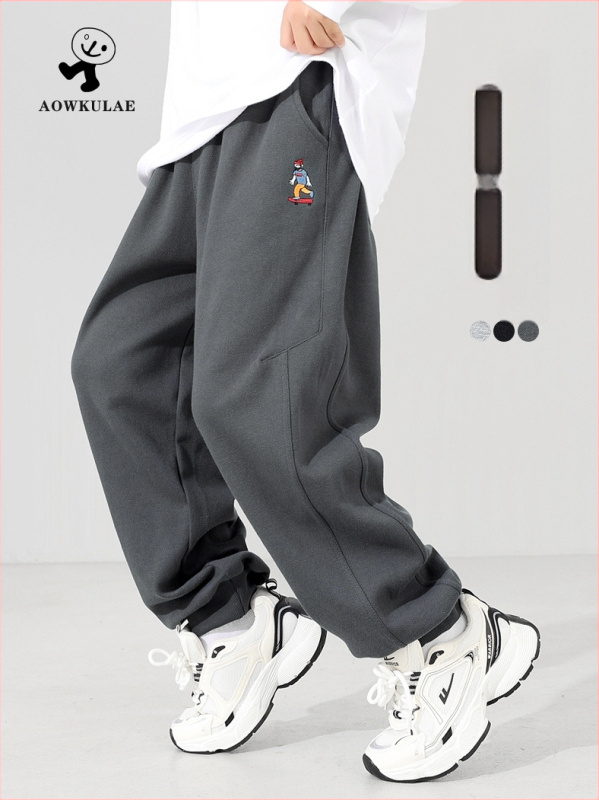 Detské športové nohavice v kórejskom štýle, dlhé, s vyšívanou karikatúrou, pique cube látka, bavlna 85%, elastický pás so strednou výškou, pre chlapcov nad 8 rokov