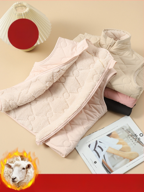 Detská vesta z polyesteru s podšívkou a výplňou z polyesteru, zapínanie na zips