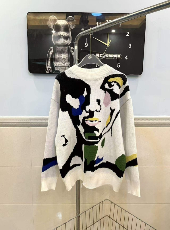 Jacquardový sveter z 100% vlny, okrúhly výstrih, dlhé rukávy, voľný strih, pohodlný materiál