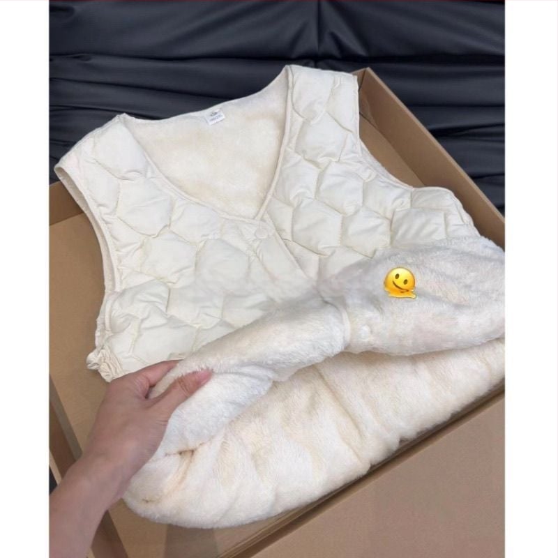 Vesta zo zmesi vlna | U-krk | Geometrický vzor | Pravidelná dĺžka 50–65 cm | Výplň z polyester-bavlna