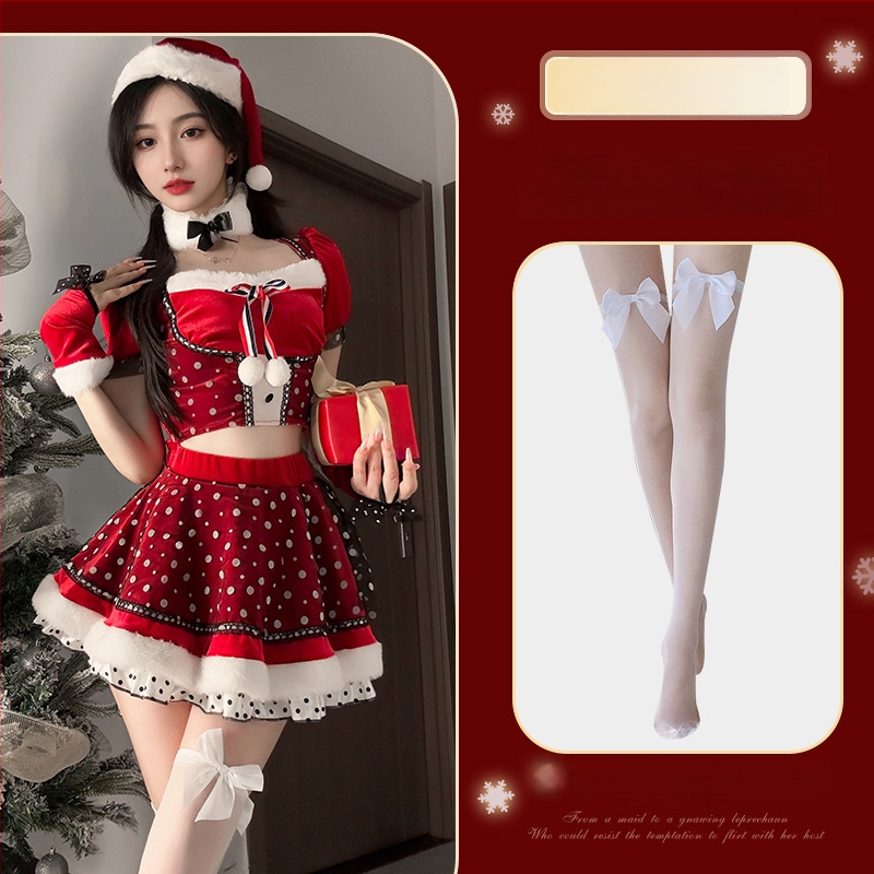 Ženský scénický kostým z kórejského velúru, polyester 90-95 %, model S54, zimná sezóna 2025