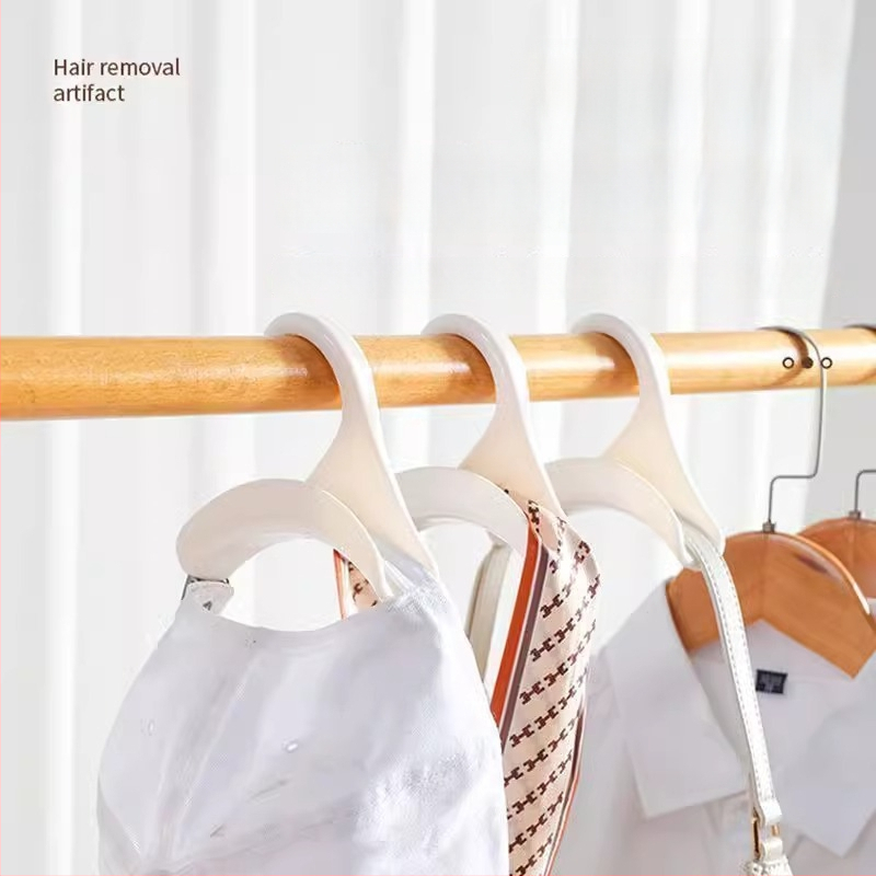 Plastový nástenný vešiak s jedným hákom na tašky, čiapky a šály — ľahký luxusný štýl, nosnosť 1–3 kg, modely B1616, B1615, B6576, jar 2025