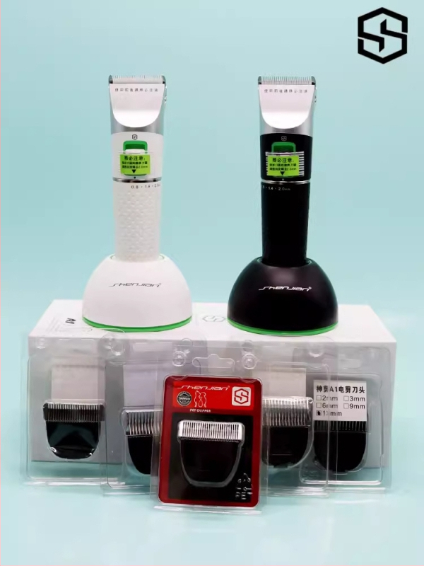 Elektrický clipper pre domáce zvieratá, model A1, na strihanie psov a mačiek