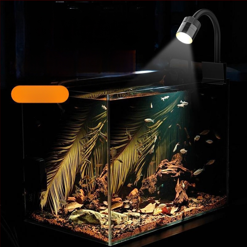 Parker USB mini klipové svetlo pre akvárium, 5W, plastové telo, 102 g