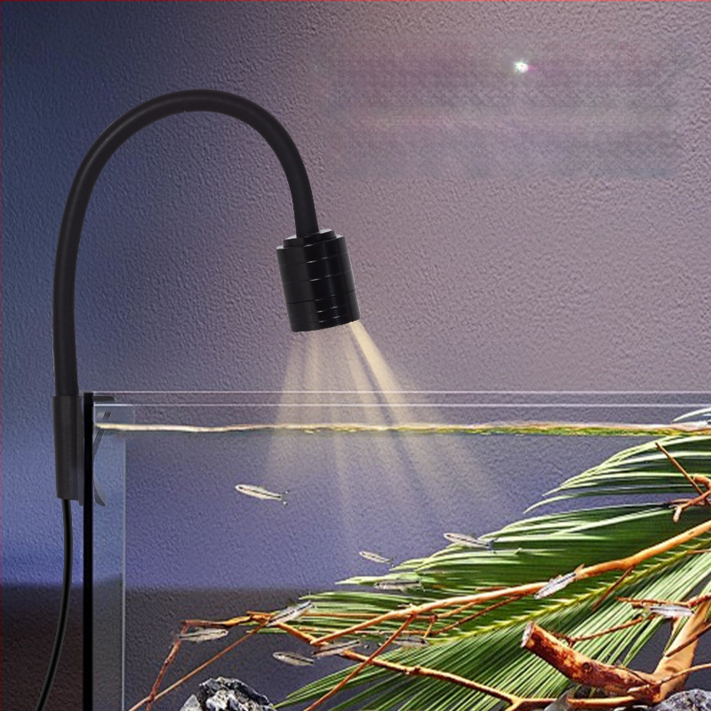 Quanlong akváriové klip LED svetlo – kovové telo, LED osvetlenie, 3W, 1 kg