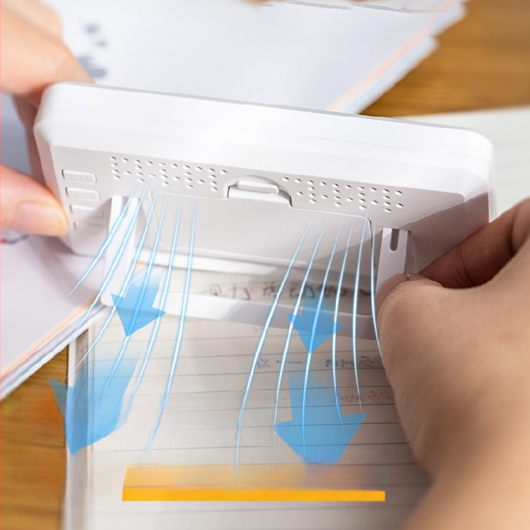 Teplomer do miestnosti značky Deli s veľkou LCD obrazovkou, na vnútorné použitie, batériové napájanie, stolný model