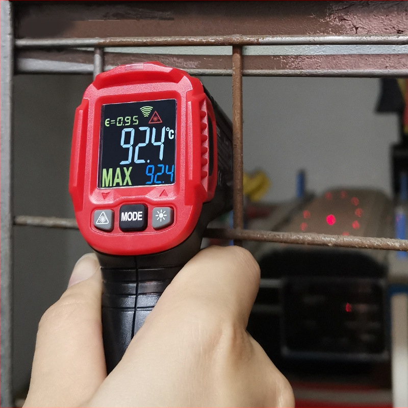 Bezdotykový infračervený teploměr pre priemyselné objekty HT650C | HD displej | odozva 0,5 s | Batéria: 2× AAA