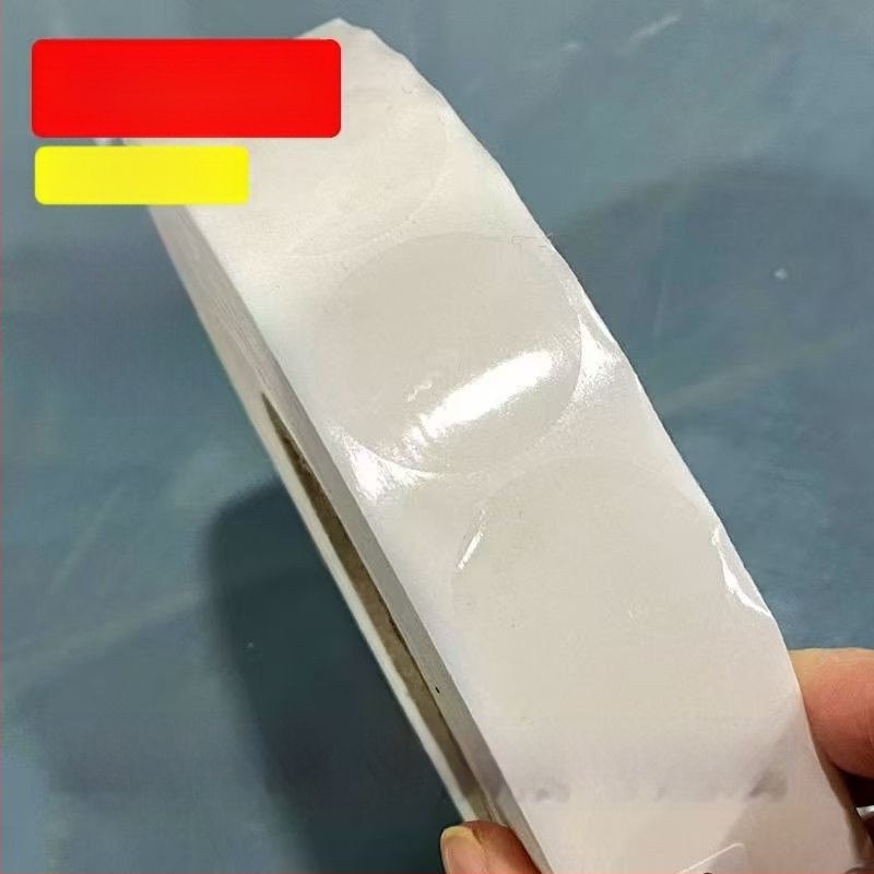 Automatická kruhová etiketovačka s priehľadným kruhovým separátorom štítkov | Tvar: Kruhový; Materiál: PVC lepidlo a ďalšie; Spracovanie na zákazku: Áno; Dlhodobá teplotná odolnosť: Jednoradový 2 cm 10 000 ks/rolka; 2,5 cm 5 000 ks/rolka; 3 cm 5 000 ks/rol