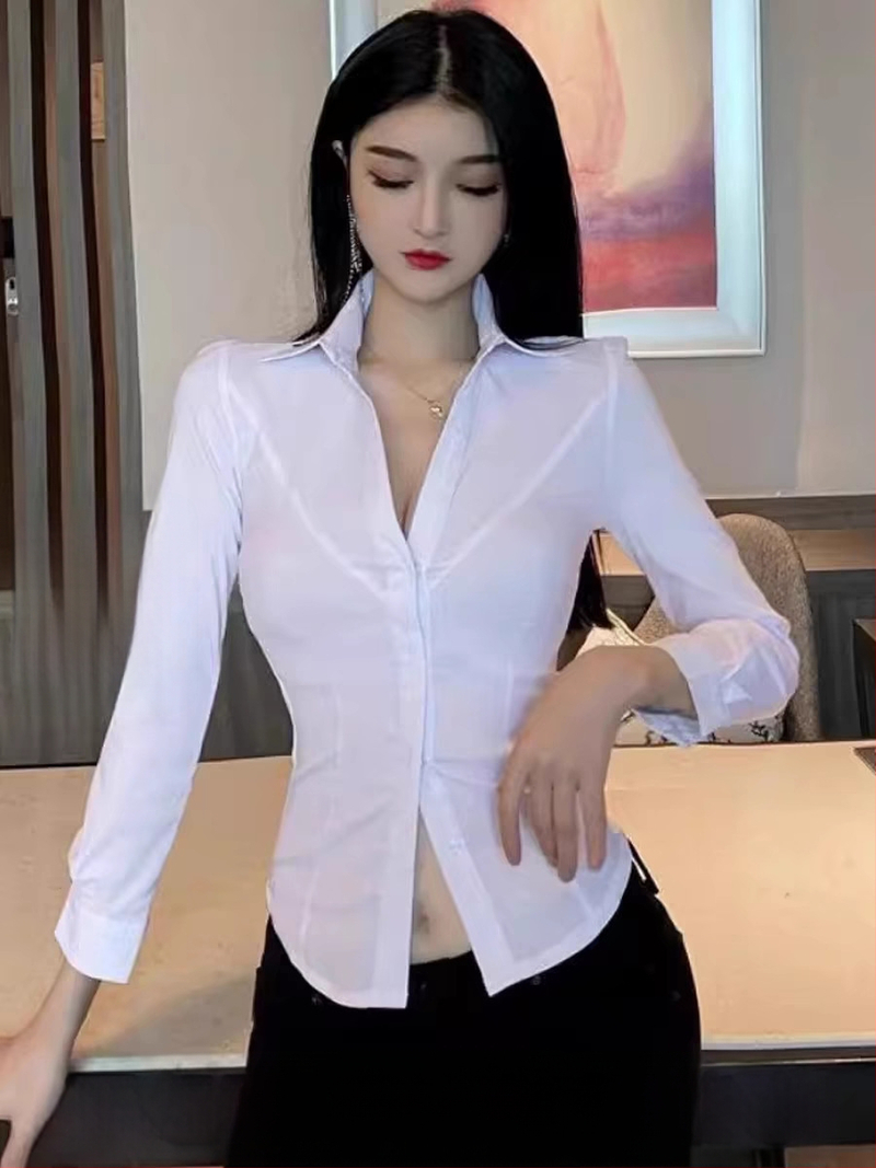 Šifónová košeľa, úzky strih, dlhé rukávy, stojací golier, zmes polyesteru a spandexu, dĺžka 50-65 cm