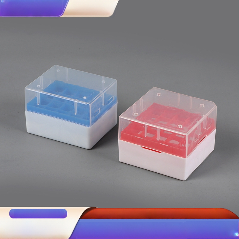 Plastový box na centrifugačné skúmavky s 32 priehradkami a 96-priehradkovým boxom na špičky pipiet – vzorky, pôvod Jiangsu, výrobca Puji