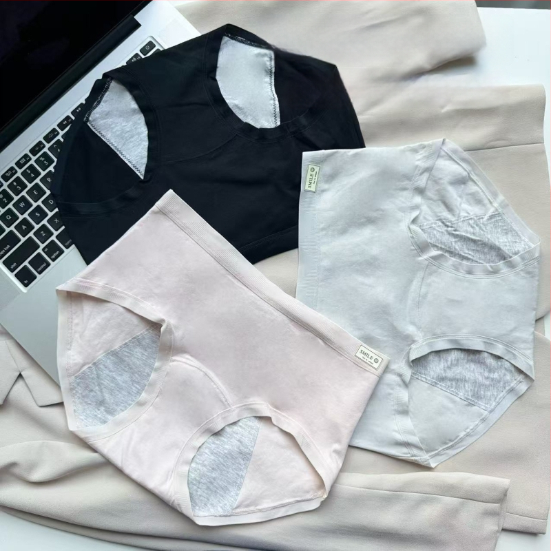 Menštruačné nohavičky s ochranou proti úniku a bočnému presakovaniu, priedušný bavlnený materiál (vonkajší 95% bavlna, vnútorná vrstva 100% bavlna)