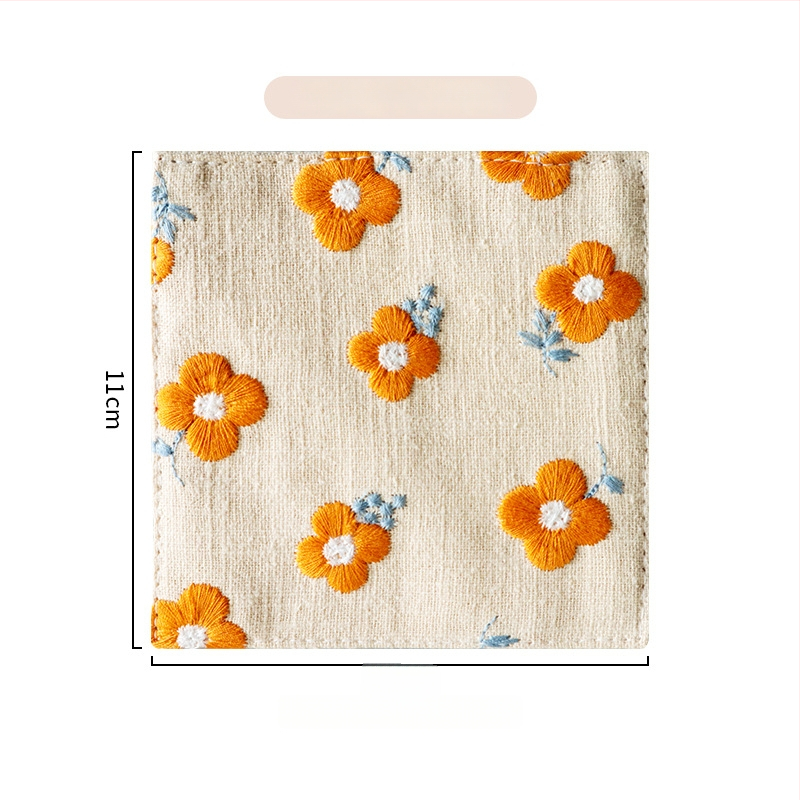 Podšálka z bavlny a ľanu, s kvetovanou výšivkou, štvorcový tvar, hrubý izolačný materiál, vidiecky štýl